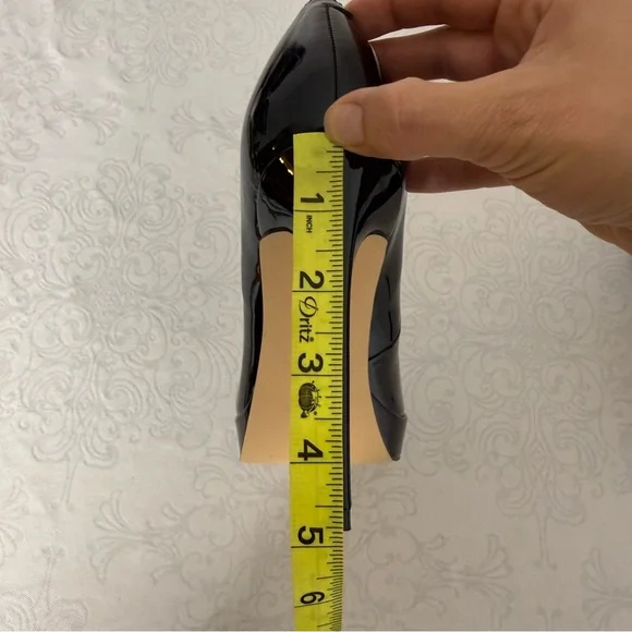 NWOB Nine West Danca Patent Leather Pointed Toe Stiletto Heels Size 8M - Picture 11 of 12